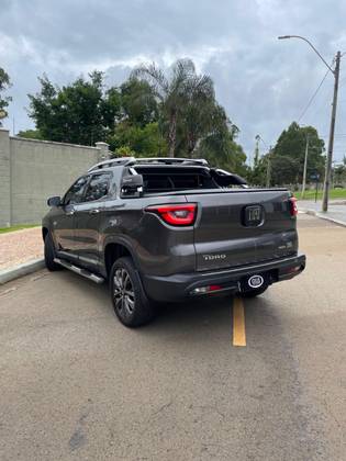 FIAT TORO 2.0 16V TURBO DIESEL RANCH 4WD AT9